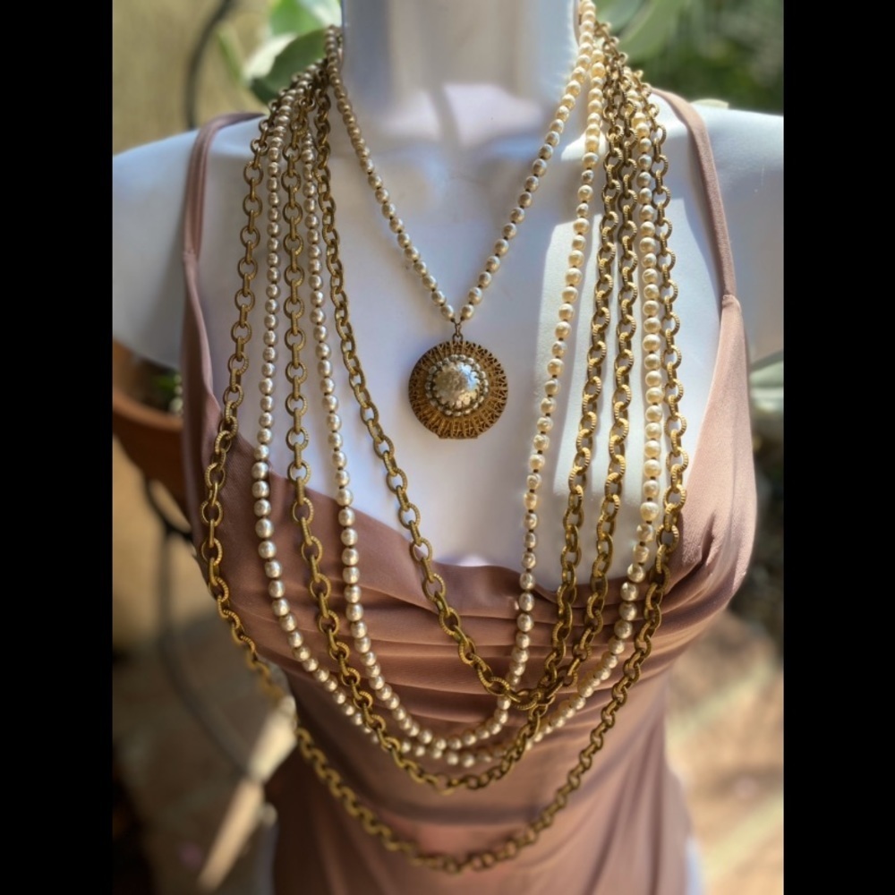 Miriam Haskell | 6 Strand necklace locket w Faux pearls 1950s (1 broken link)